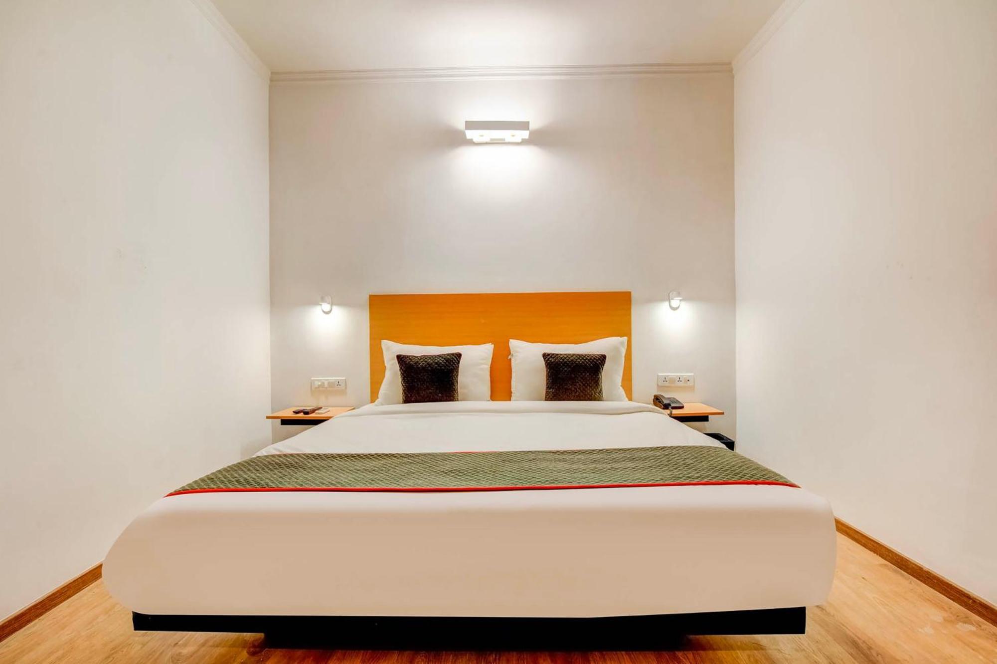Hotel O Star Key Gurgaon Dış mekan fotoğraf